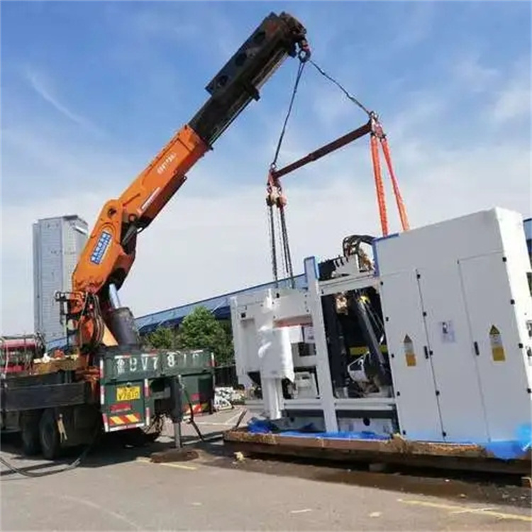 李沧附近小吊车联系方式|8-16吨|本地及时服务